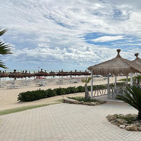 Abruzzodamare Amazing Apartments With Romantic Sea View Francavilla al Mare Kültér fotó