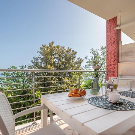 Abruzzodamare Amazing Apartments With Romantic Sea View Francavilla al Mare Kültér fotó