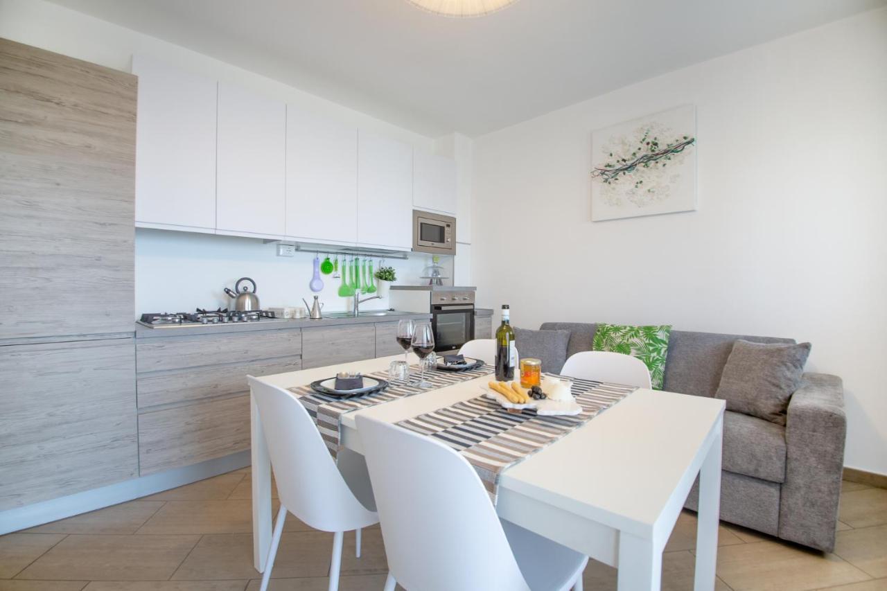 Abruzzodamare Amazing Apartments With Romantic Sea View Francavilla al Mare Kültér fotó