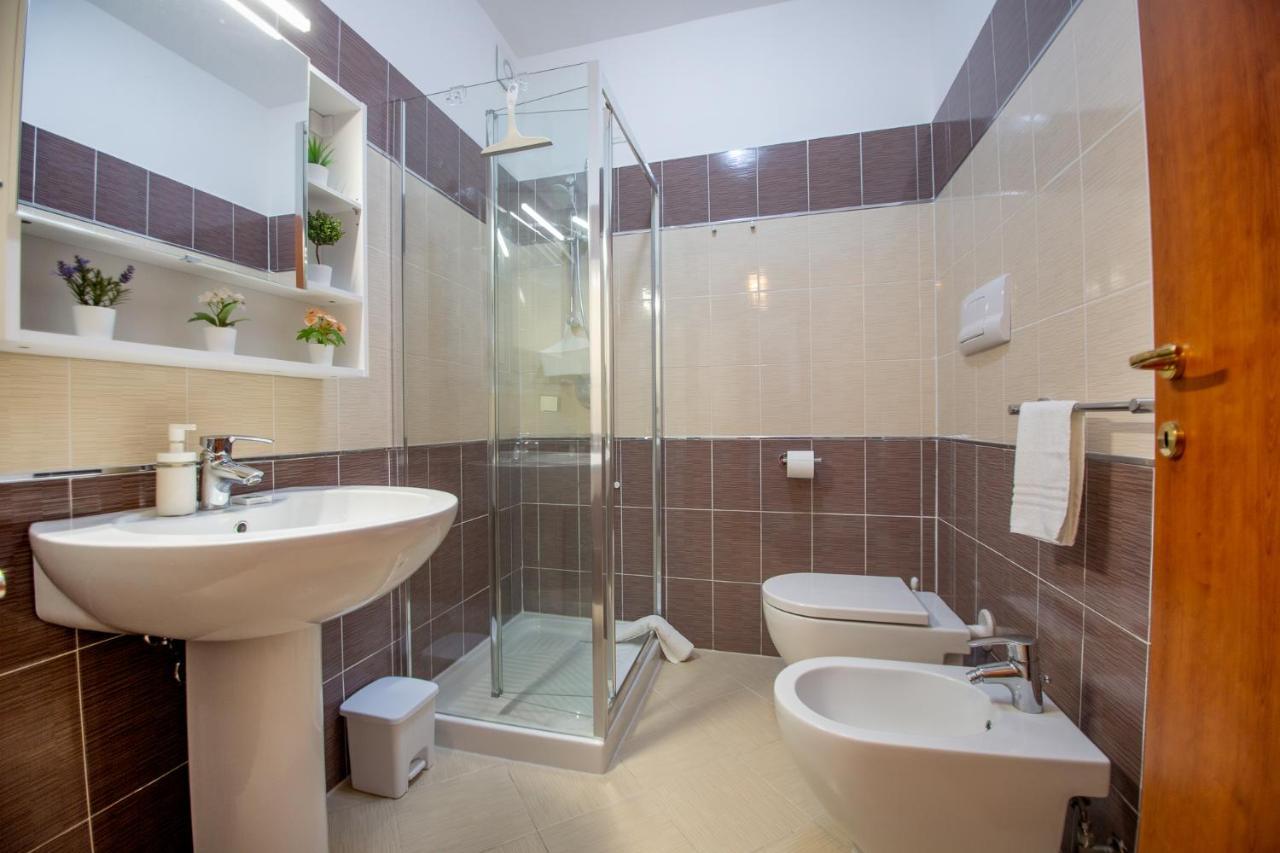 Abruzzodamare Amazing Apartments With Romantic Sea View Francavilla al Mare Kültér fotó