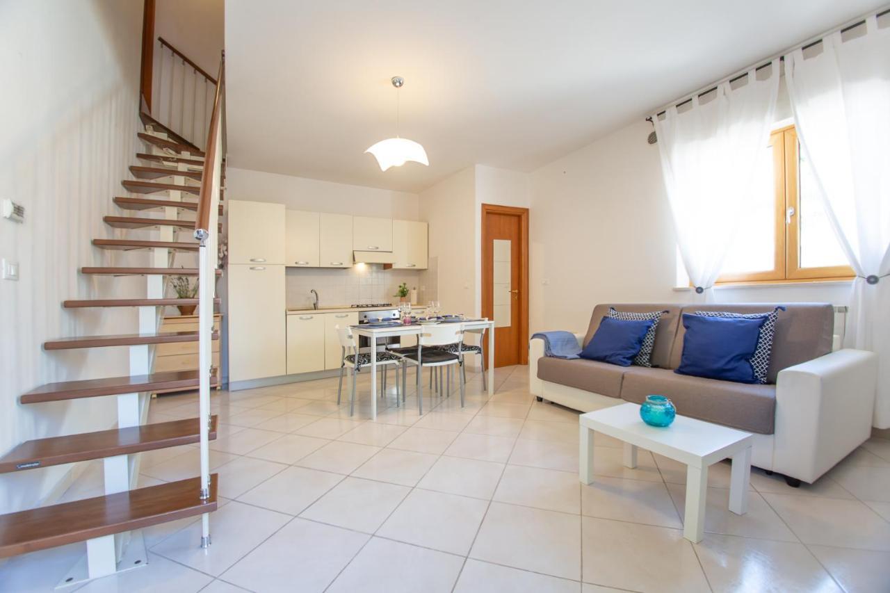 Abruzzodamare Amazing Apartments With Romantic Sea View Francavilla al Mare Kültér fotó