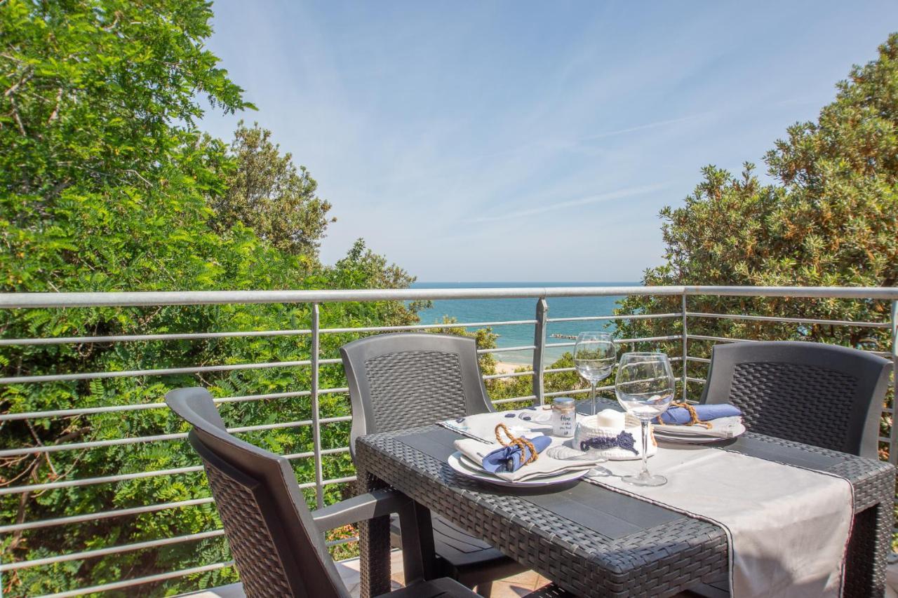 Abruzzodamare Amazing Apartments With Romantic Sea View Francavilla al Mare Kültér fotó