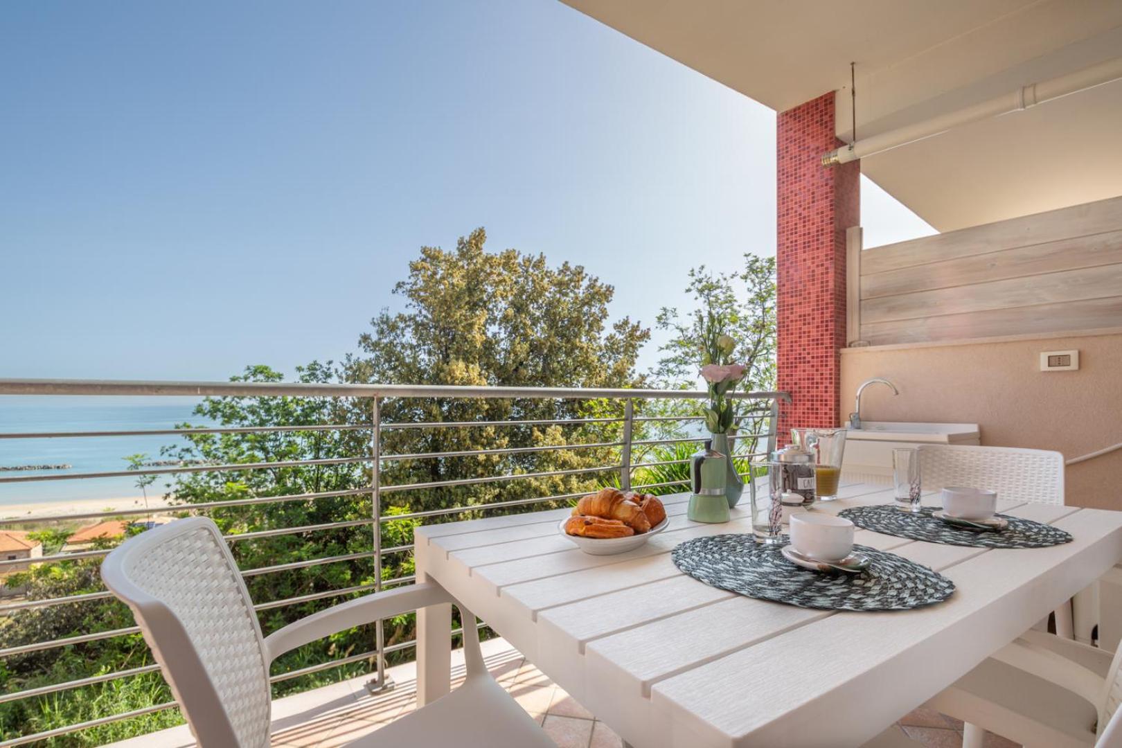 Abruzzodamare Amazing Apartments With Romantic Sea View Francavilla al Mare Kültér fotó
